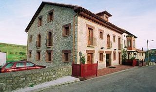 Hospedería Santillana