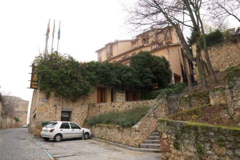 Exe Casa de Los Linajes