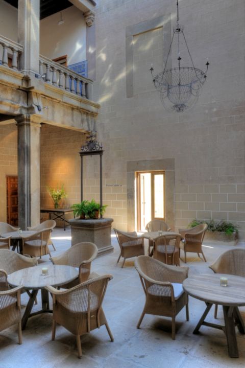 Hotel Palacio Carvajal Giron